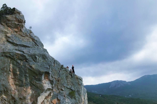 СКАЛЬНОЕ ПУТЕШЕСТВИЕ БАТИЛИМАН - ЛАСПИНСКИЙ ПЕРЕВАЛ. СКАЛЬНОЕ ПУТЕШЕСТВИЕ БАТИЛИМАН - ЛАСПИНСКИЙ ПЕРЕВАЛ.