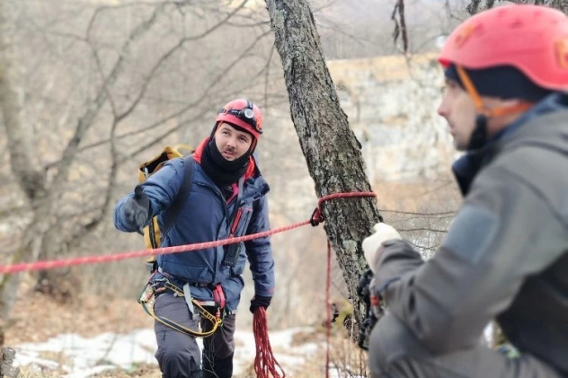 Спуск в Огненную пещеру