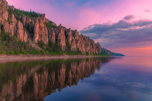 Ленские столбы на закате Ленские столбы на закате