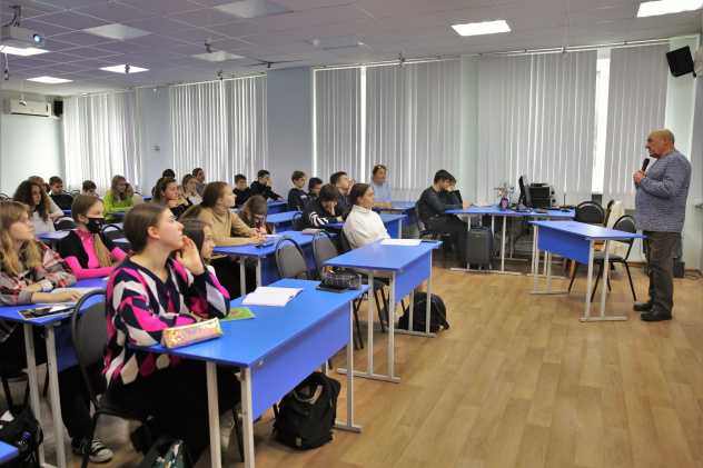 Во время встречи Во время встречи