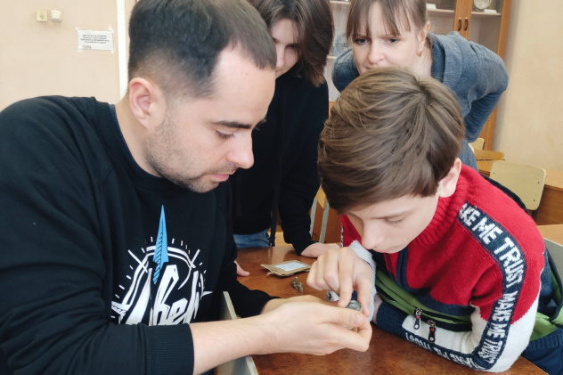 На встрече любителей минералов На встрече любителей минералов