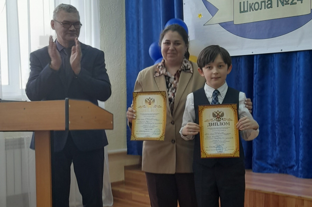 Молодежный клуб РГО "ОРТ Мишпахтейну"