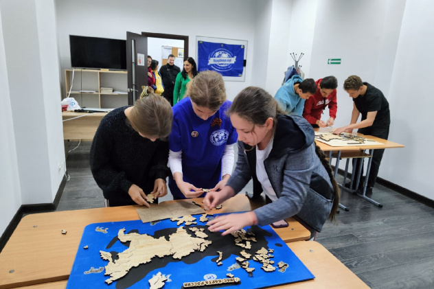 Активисты Молодежного клуба РГО "Импульс" Активисты Молодежного клуба РГО "Импульс"