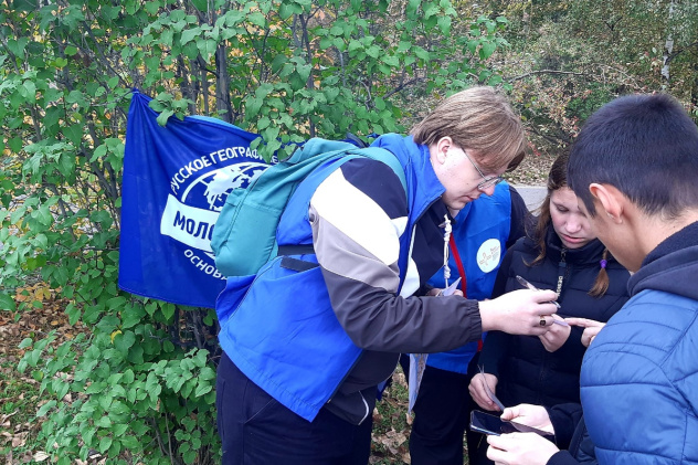 Станция "Азимут" Станция "Азимут"