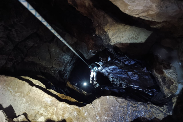 Спелеологическая экспедиция Спелеологическая экспедиция