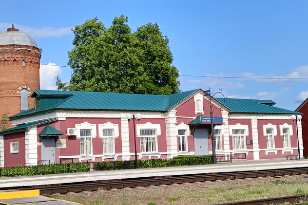 Вокзал посёлка Мучкапский Вокзал посёлка Мучкапский