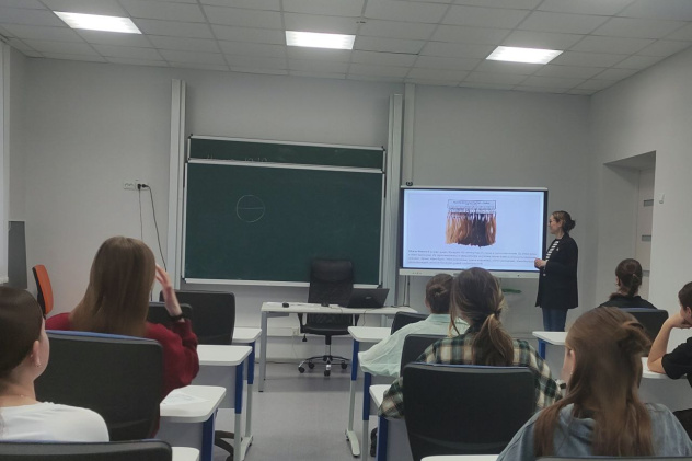 Урок по этногеографии в ЦОДиМ "Эткер"