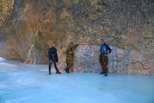 Наблюдения за зимнем состоянием высокогорных наледей Наблюдения за зимнем состоянием высокогорных наледей