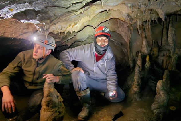 Пещера Пещера