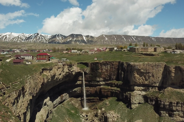 Руслан Алимов. Водопад Тобот с высоты птичьего полета