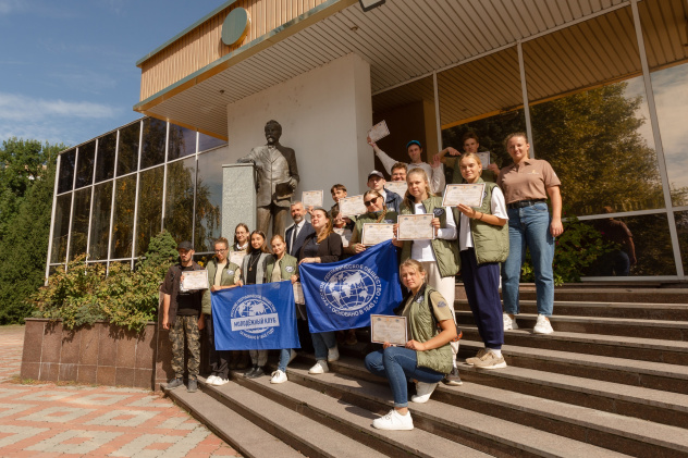 Молодёжная спелео-школа "Пещера Таврида" Молодёжная спелео-школа "Пещера Таврида"