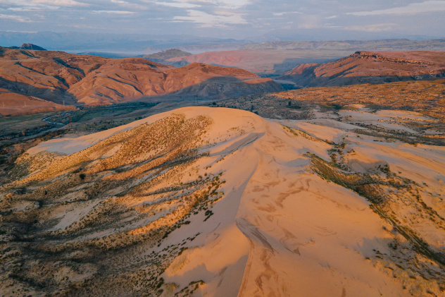 Бархан Сарыкум Бархан Сарыкум