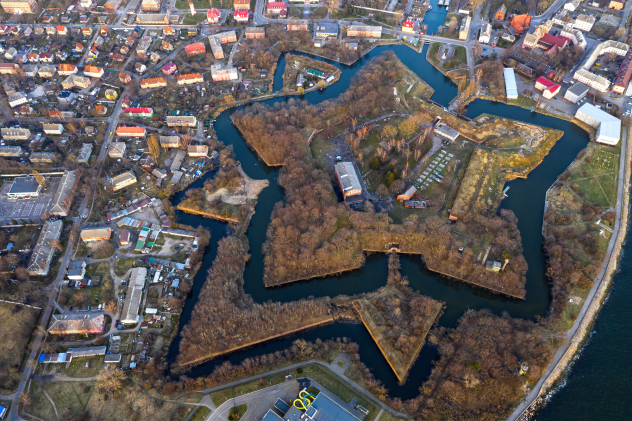 Центр Современной истории