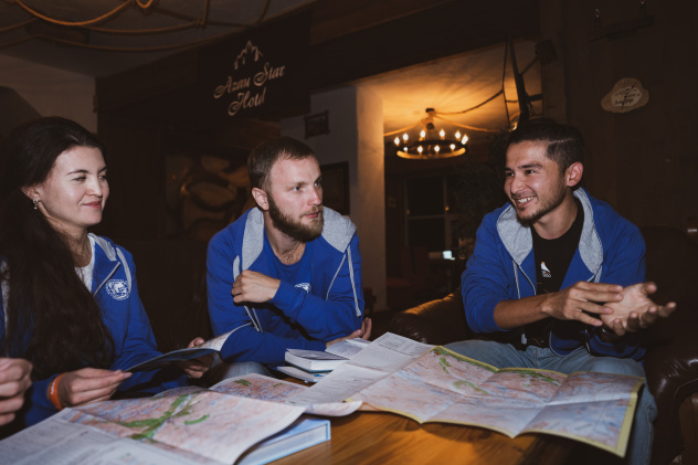 Участники Международной Заповедной школы РГО в Приэльбрусье