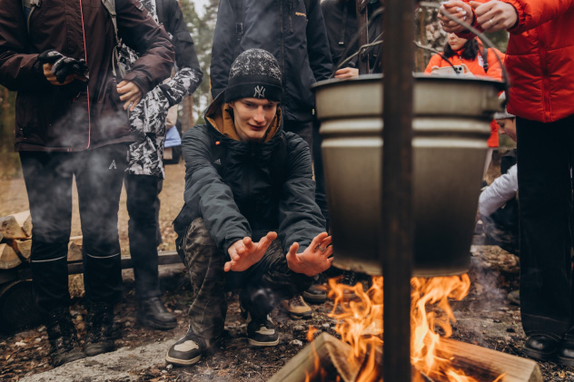 В ожидании лесного обеда В ожидании лесного обеда