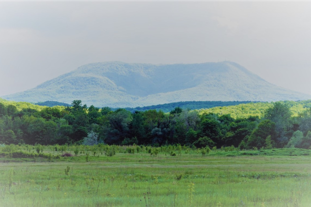 Гора Собер Баш. Автор фото Ровкина Ольга, руководитель Молодежного клуба Русского географического общества на базе Северского отделения Краснодарского регионального отделения Гора Собер Баш. Автор фото Ровкина Ольга, руководитель Молодежного клуба Русского географического общества на базе Северского отделения Краснодарского регионального отделения