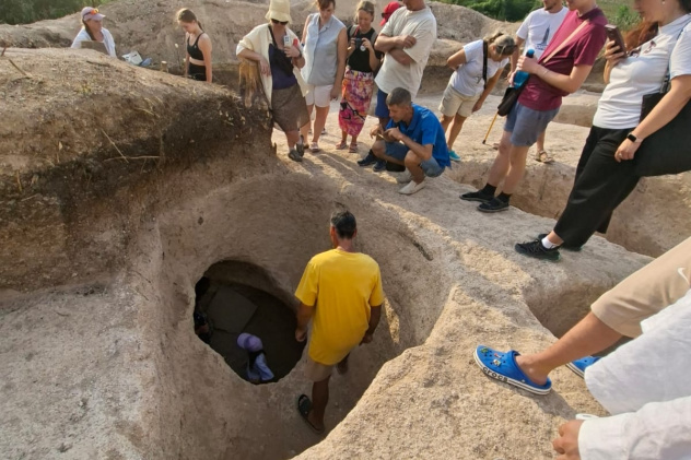 МК РГО Евпатория - Путешествие в древность _0
