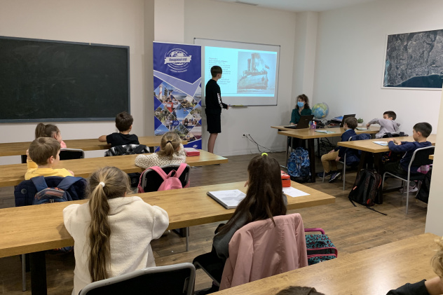 Молодежный клуб РГО в Марбелье Молодежный клуб РГО в Марбелье