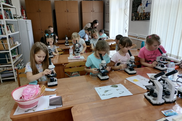 MK РГО | Молодёжный клуб РГО «ЮНЭК» на базе ГБУ ДО «Эколого-биологический центр» Минпросвещения КБР MK РГО | Молодёжный клуб РГО «ЮНЭК» на базе ГБУ ДО «Эколого-биологический центр» Минпросвещения КБР