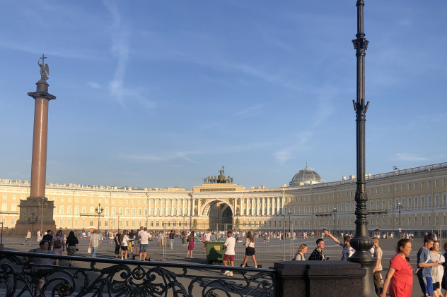 Дворцовая площадь Дворцовая площадь