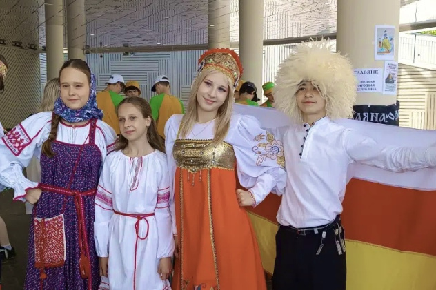 пресс-служба МДЦ "Артек" пресс-служба МДЦ "Артек"