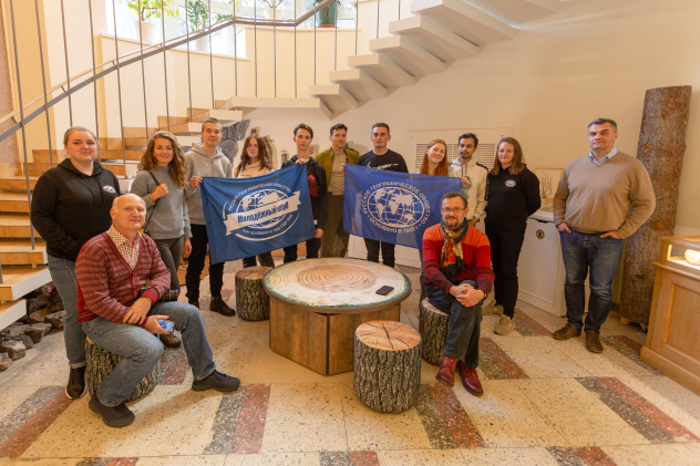 Ксения Гасица Ксения Гасица