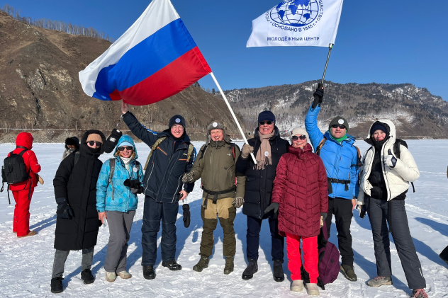 Посреди Байкала с Фетисовым Посреди Байкала с Фетисовым