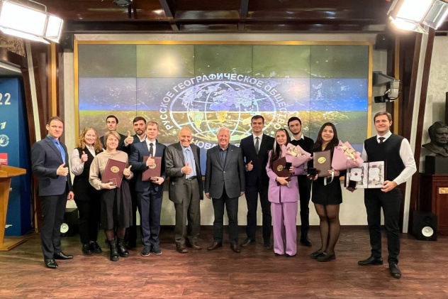 "Малая.Бронзовая.Наша."