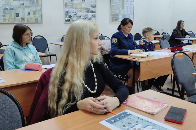 На занятиях Географической школы На занятиях Географической школы