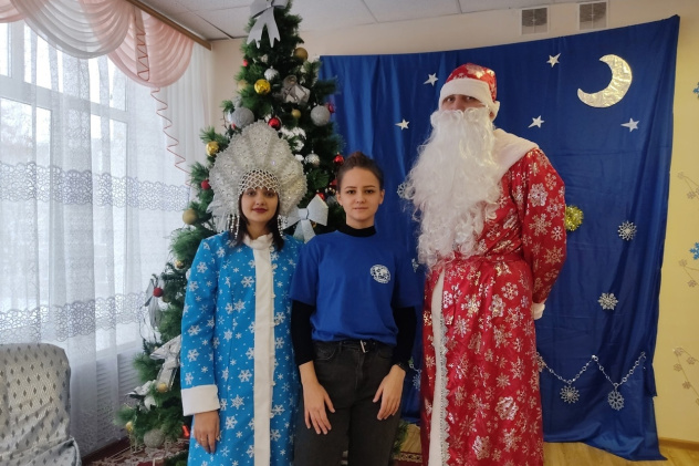 Новый год в детском центре Новый год в детском центре
