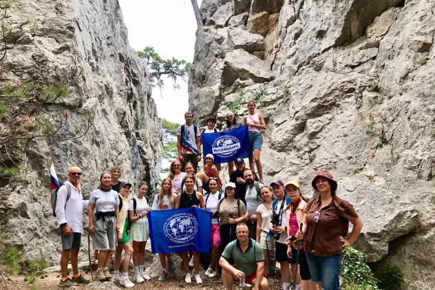 Экологические тропы «Алупка-Исары» и «Биюк-Исар» Ялтинского горно-лесного заповедника