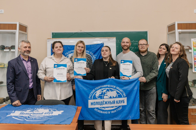 Ксения Гасица Ксения Гасица