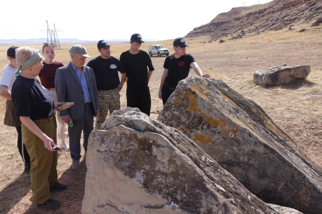 Посещение каменоломни Посещение каменоломни