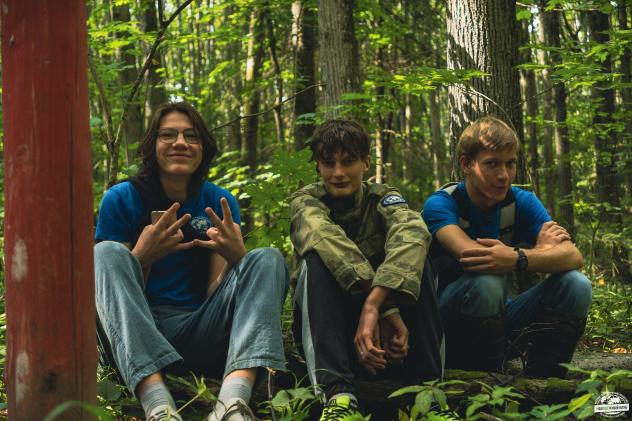 Активисты Молодёжного клуба РГО во Владимире во время маршрута