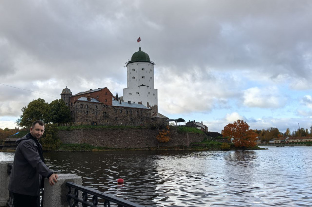 Денис Бондаренко Денис Бондаренко