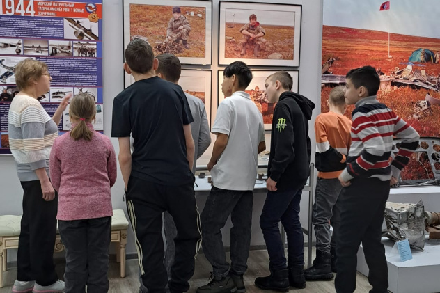 Экскурсия по выставке "Крылья Победы. Северный Тиман" 