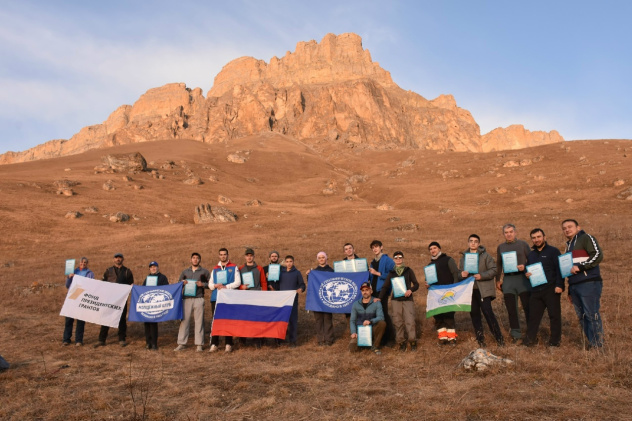 Восхождение на гору Лха Восхождение на гору Лха