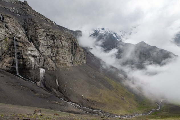 Водопады, Самурский национальный парк