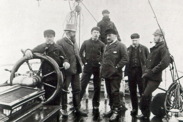 Третий слева Артур Конан Дойл. 12 июля 1880 г.