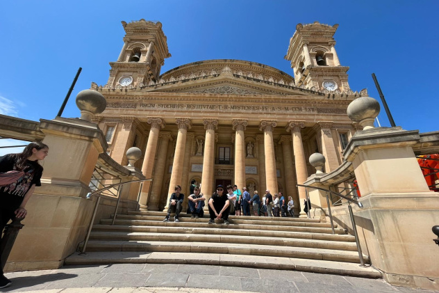 Храм-ротонда Успения Божьей Матери в г. Моста