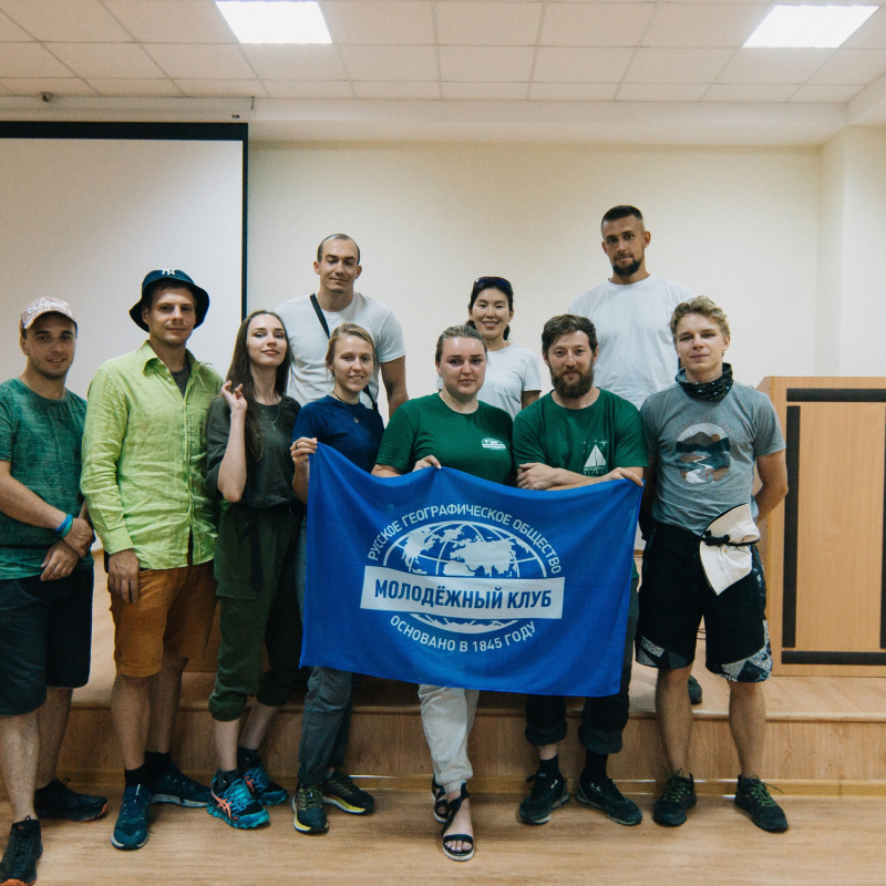 Елизарова Елена