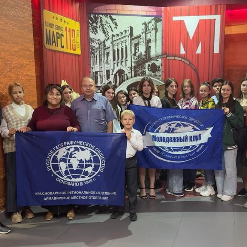 Участники премьеры фильма "Повелитель ветра" в Армавире Участники премьеры фильма "Повелитель ветра" в Армавире