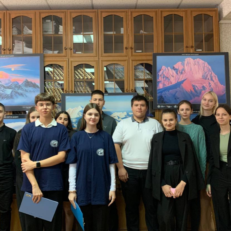 Продолжаем знакомить студентов АЮТ с творчеством Сергея Дудко