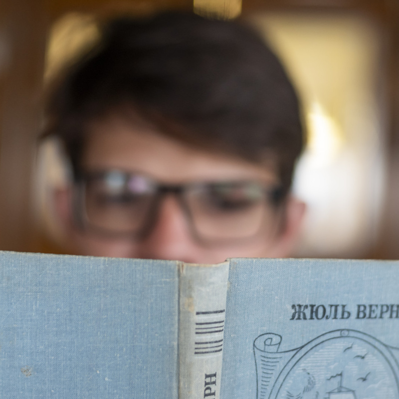 Виталий Новиков