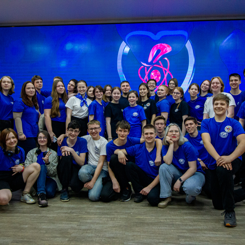 Солдаут активистов Молодёжного движения РГО Солдаут активистов Молодёжного движения РГО