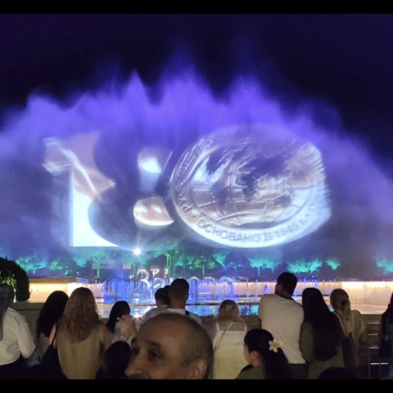 Показ фильма РГО на светло-музыкальном фонтане г. Дербент Показ фильма РГО на светло-музыкальном фонтане г. Дербент