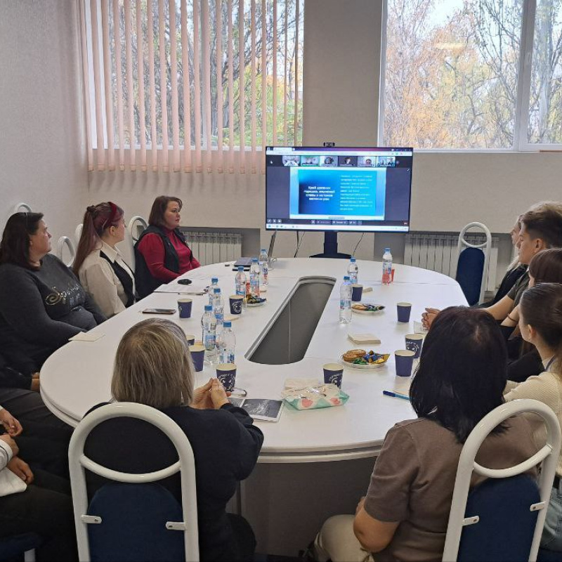Молодёжные центры РГО ДНР и Смоленской области провели «Телемост дружбы» 