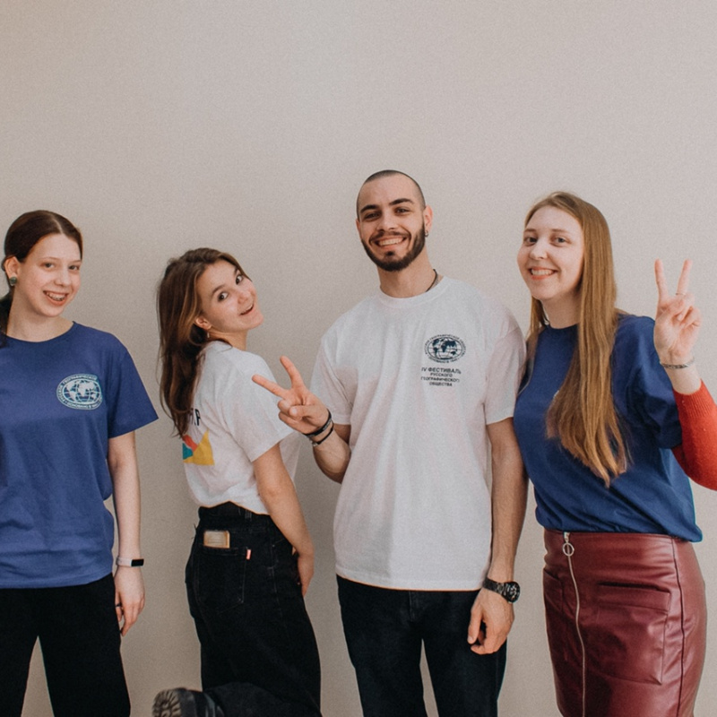 Активисты Молодёжного клуба РГО г. Владимира