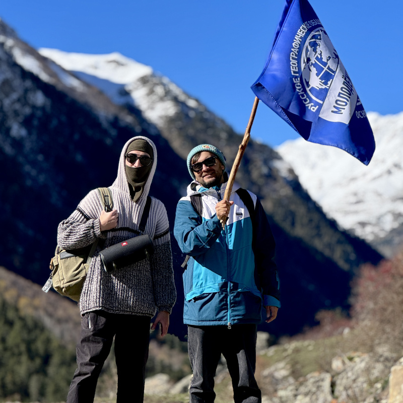Тлакодугова Аят Тлакодугова Аят