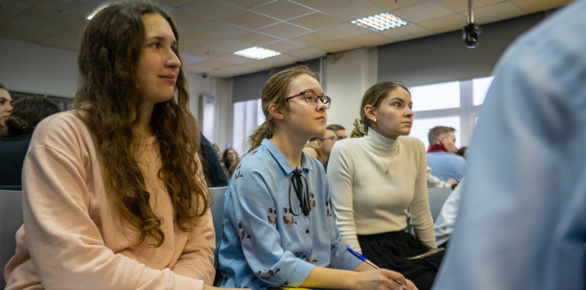 Алина Бикаева, Екатерина Якушева и Сабина Мирзоева